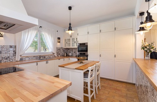 Goldra Villa | A perfect house on the right place with a unique and distinctive location
