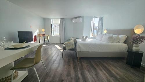 Vera Cruz Apartment | A Proa do Moliceiro Canal - GRAN Blue Studio