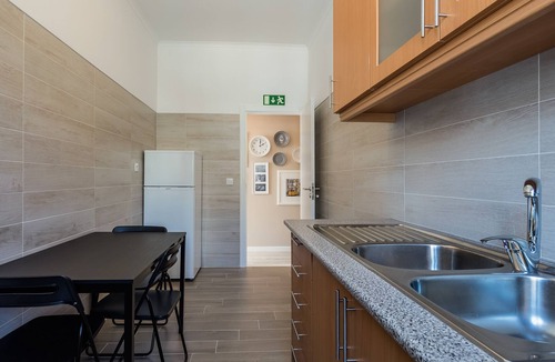 Sao Jorge de Arroios Apartment | A Secret Garden in Lisbon