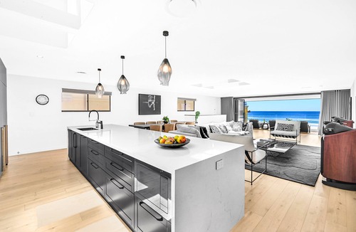 Gold Coast House | Absolute Beachfront Luxury Home with Heated Pool