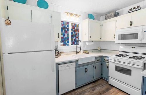 Big Bear City House | Aerobear Den Fenced Pup Friendly | LOCATION