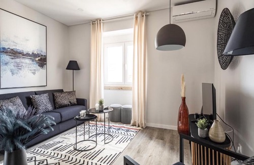 Santo Condestavel Apartment | Akicity Ourique Onyx