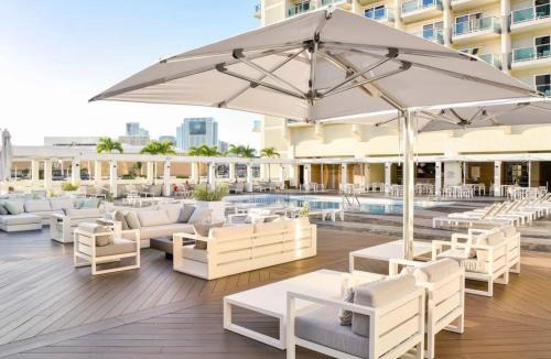 Ala Moana Apartment | Ala Moana