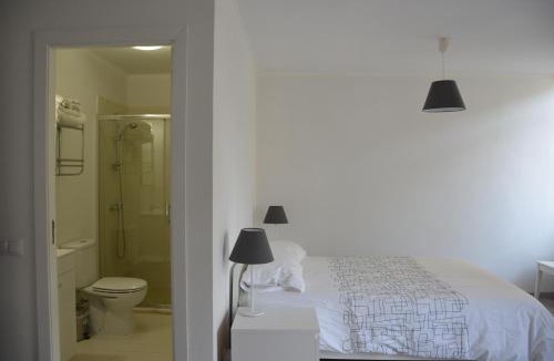 Espinho Bed & Breakfast | Alameda Guest House RC