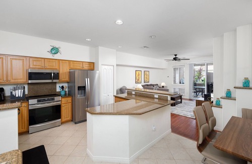Kailua-Kona Condo | Alii Cove#Q3 Beautiful ground floor spacious 2 bedroom with Ac