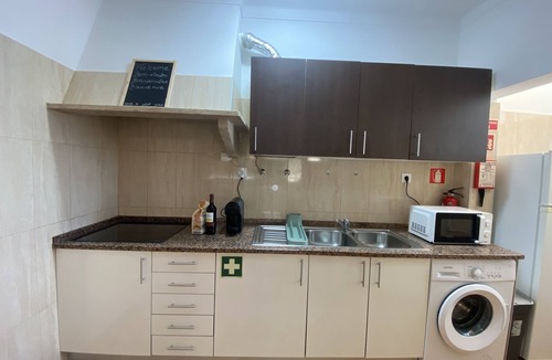 Laranjeiro Apartment | Almada Central Apartment