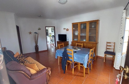 Almograve Apartment | Almograve 2 Balconies 3 Bedrooms Suite Flat