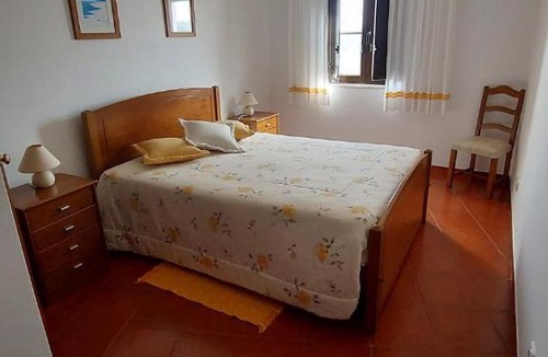 Almograve Apartment | Almograve 2 Balconies 3 Bedrooms Suite Flat
