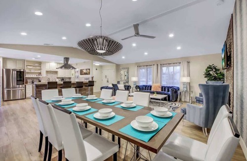 Palm Springs House | Aloha Palm Springs - #Stayhere