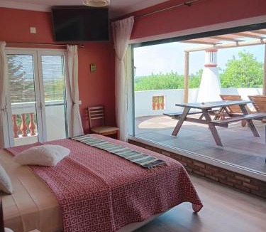 Santo Estevao House | Alojamento local Patudos, Suite com terraço privado