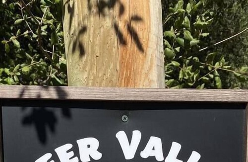 Descanso RV Rental | Alpaca Farm Glamping Tent