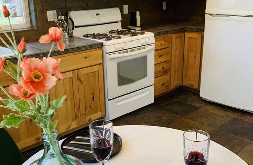 Truckee Apartment | Alpine Escape - Apartment Suite in North Tahoe
