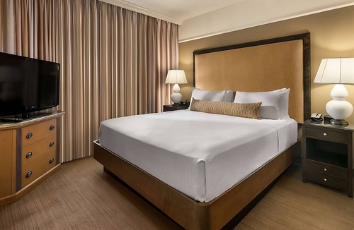 Gainey Village Villas Hotel | Always a Great Idea To Unwind! Close to Portalis Office Park, w/Outdoor Pool!