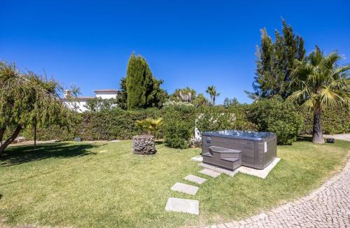 Mato Serrao Villa | Amazing Carvoeiro Villa Villa Carvoeiro Grande 16 Bedrooms Private Pool