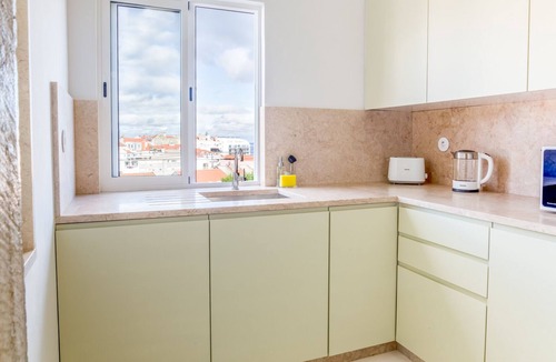 Alfama Apartment | Amazing Lisboa! Views & Style in Historical Graça