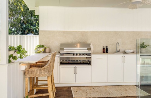 Deception Bay House | Amazing location and Luxury Dream House&heated Pool&Ev Charging&Pet Friendly