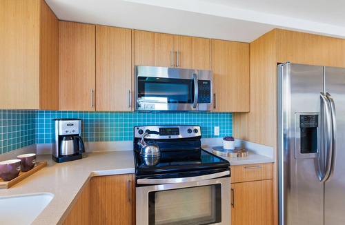 Kaanapali Condo | Amazing Rare 1 Bedroom - 2 Bathrooms with Stunning Panoramic Ocean Views