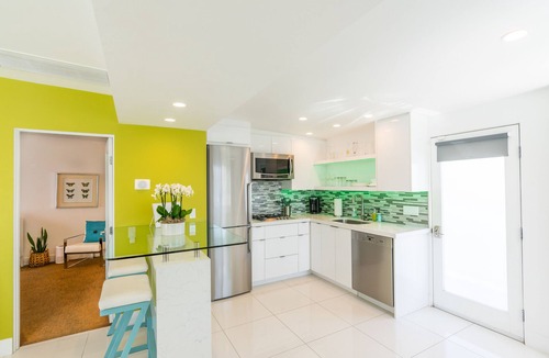 Tahquitz River Estates Apartment | Amazing view! Upscale Palm Springs Getaway!