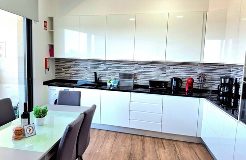 Portimao House | Amazing Villa with a Jacuzzi, Sauna, Turkish Bath, heated pool and great view