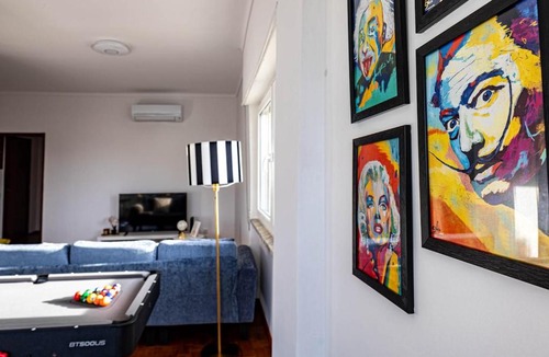 Paco De Arcos Apartment | Ambassador's Retreat