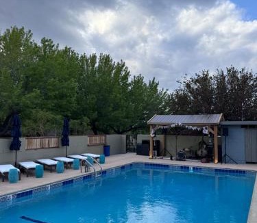 Walker Hotel | Andruss Motel