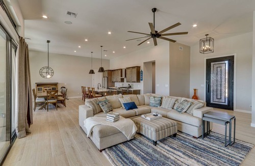 Apache Junction House | Apache Junction Vacation Rental Heated Pool, Mountain Views, Pet-Friendly Home