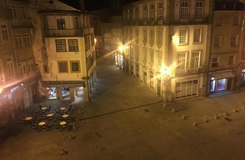 Esculca Apartment | Apartamento, Praça Dom Duarte 8, Viseu, Portugal
