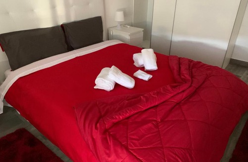 Sao Domingos de Benfica Apartment | Apartamento vista frontal zoo