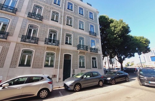 Santo Condestavel Apartment | Apartment 101 Lisbon 2 bedrooms Elevator A/C