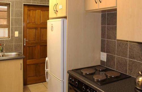Wavecrest Apartment | Apartment ∙ 2 bedrooms ∙ 4 guests