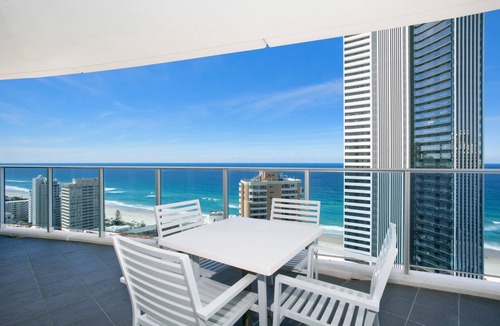 Surfers Paradise Apartment | Apartment 22303 at the Orchid Residences certainly offers the best in Surfers