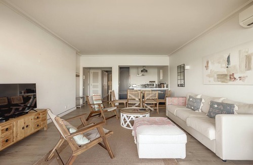 Cascais Apartment | Apartment 'Cascais Bay Terrace II' with Sea View & Wi-Fi