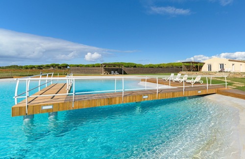 Cavaleiro House | Apartment 'Flor Do Rosto II' with Sea View, Shared Pool and Wi-Fi