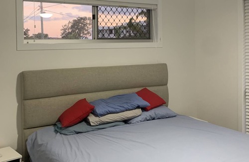 Biggera Waters Apartment | Apartment near a great fishing spot , close to everything.