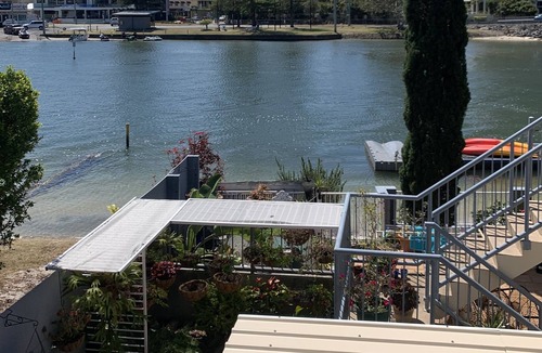Biggera Waters Apartment | Apartment near a great fishing spot , close to everything.