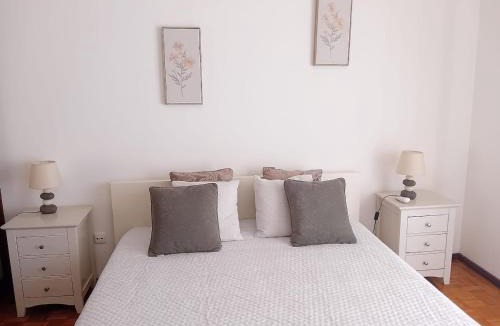 Pinhal Novo Apartment | Apartment near Lisbon, Setúbal, Self Check-in