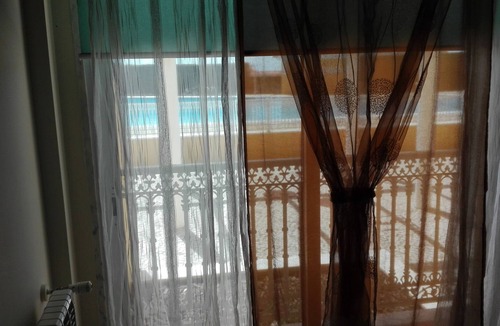 Praia de Santa Cruz Apartment | Apartment t2 with 120 mts with swimming pool and tennis and soccer field