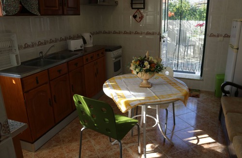 Nazare Apartment | Apartment, with kitchen, bedroom with double bed and bathroom, with total privacy