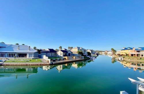 Marina Martinique Apartment | Apartment ∙ 3 bedrooms ∙ 6 guests