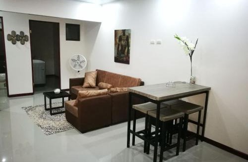 Santa Lucia Apartment | Aptos Casa Caribe, habitaciones privadas en aptos compartidos & aptos completos con auto entrada