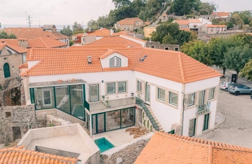 Sernancelhe e Sarzeda Cottage | AQUÉNIO DO OURIÇO