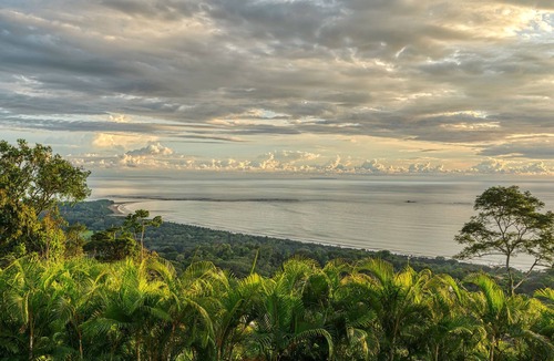 Uvita Villa | Architectural Oceanview villa HR6, mind-blowing sunset, comes with Concierge