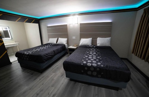 Bellflower Hotel | Artesia Motor Inn