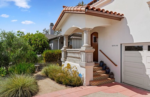 Carpinteria House | Artiste's Beach House