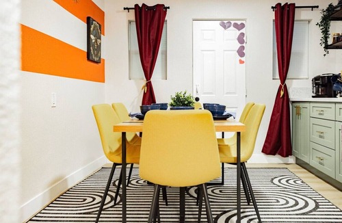 Gateway District House | Arts District Group Suite | Sleeps 10 + Pool Table