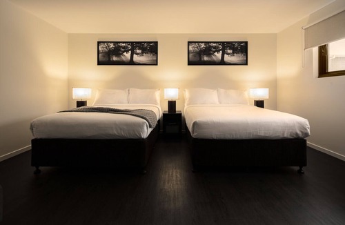 Ascot House | Ascot Budget Residences – Close to Brisbane Airport & Racecourses