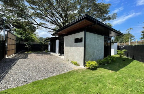 Cahuita Cottage | Ashley’s Beach House · 5 min from Cahuita Park