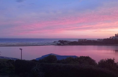 Aston Bay Apartment | Aston Bay Getaway