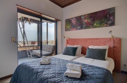 Estoril Apartment | Atlantic Views