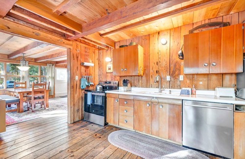 McKinney Estates House | Authentic West Shore Cabin - Hot Tub Dog Friendly